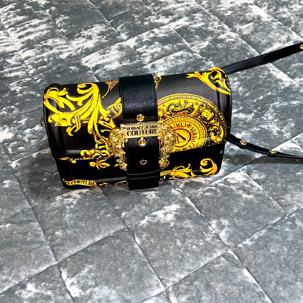 SOLD!!!VERSACE JEANS COUTURE HANDBAG